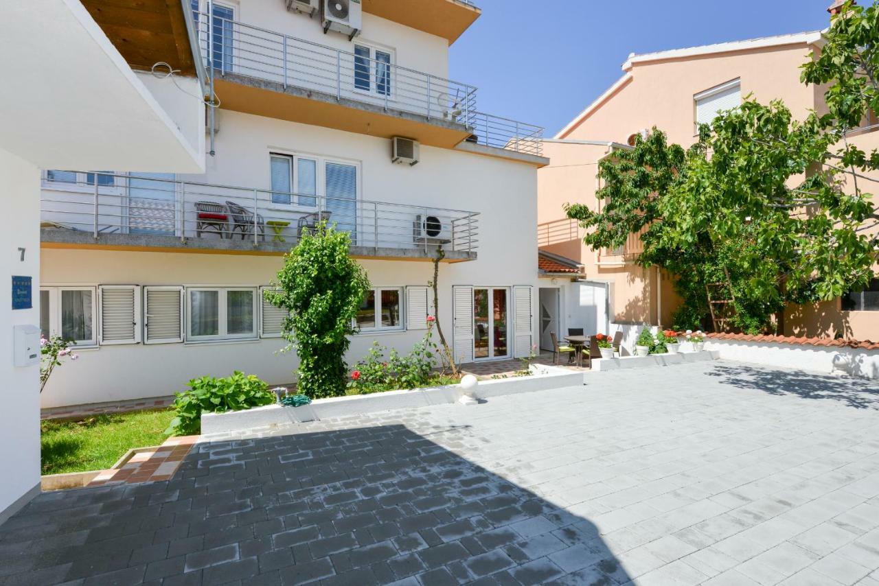 Apartmani Mandic With Parking Zadar Exterior photo