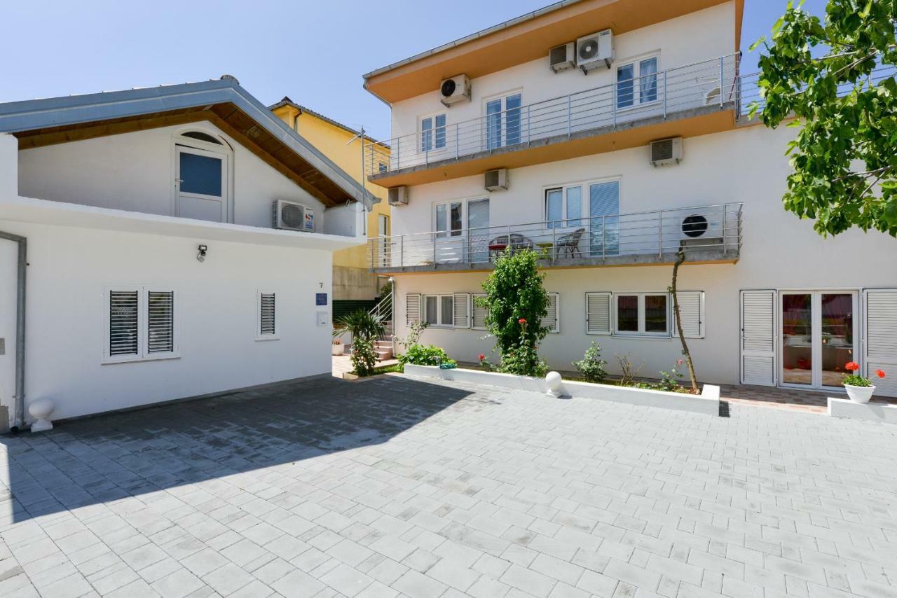 Apartmani Mandic With Parking Zadar Exterior photo